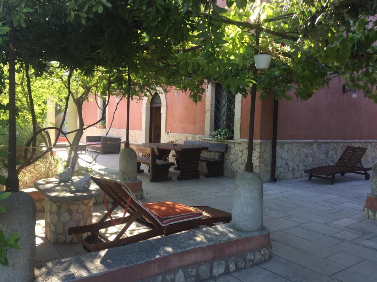 I Frangiventi Bed & Breakfast Rodi Garganico Exterior photo